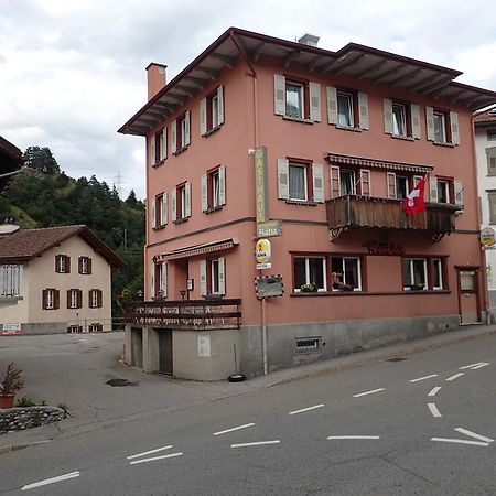 Hotel Raetia Tiefencastel Bagian luar foto